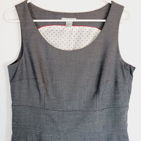 H&M Grey Fit & Flair Scoop Neck Dress Burgundy Polka Dot Lining Size 8 - Picture 2 of 14
